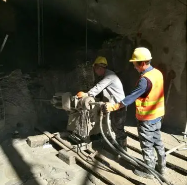 广饶水下抗分散灌浆料特点 水下不分散注浆料介绍