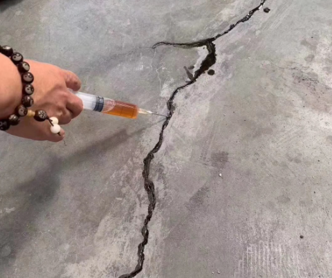 广饶混凝土裂缝修补技术详解​